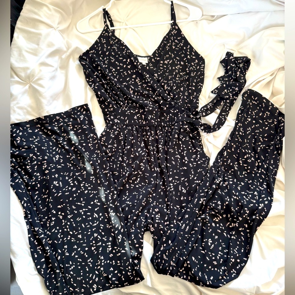 EUC flattering romper
